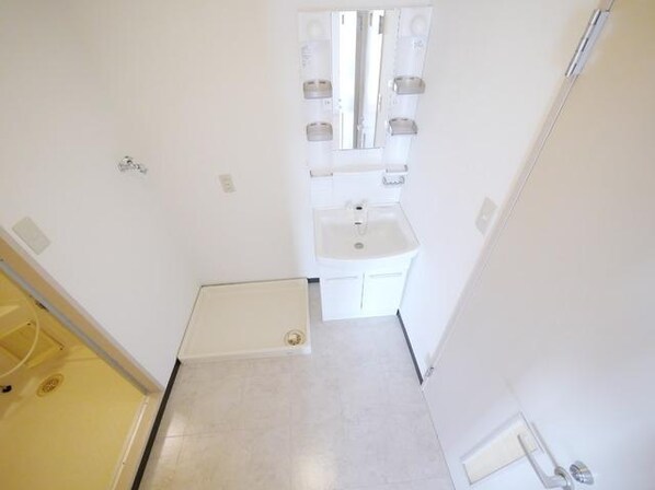 ライブ赤羽の物件内観写真